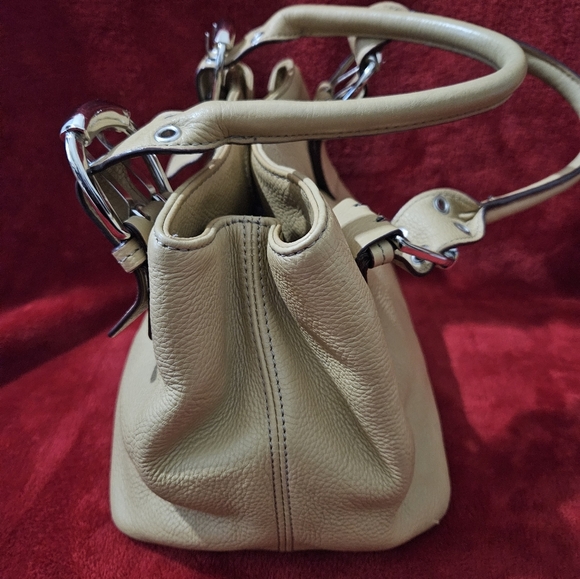 Tignanello Light Tan Pebble Leather Tote/Satchel - Picture 3 of 10